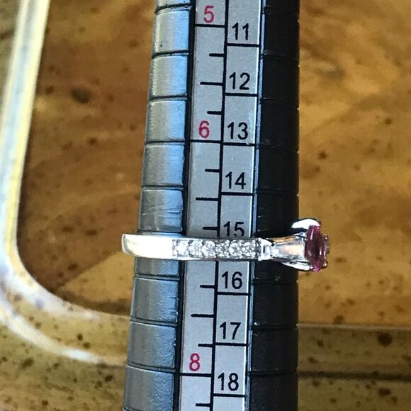 Natural Mahenge Pink Spinel Moissanite Sterling Silver Ring Size 7 - Picture 7 of 8